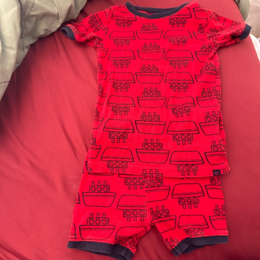 Baby gap submarine pajama set